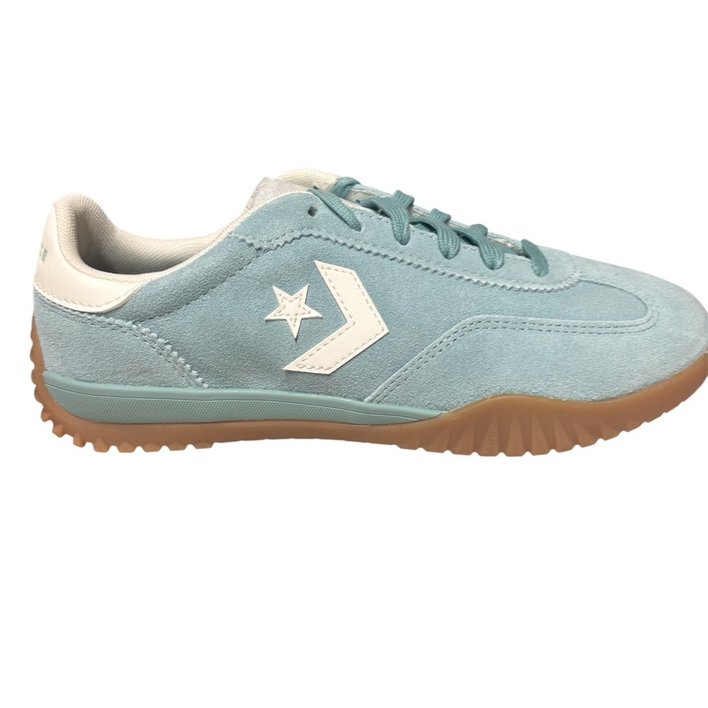 Unisex Converse Run Star Trainer Sneakers in Mint Men’s 7
or 8.5 Women’s NIB